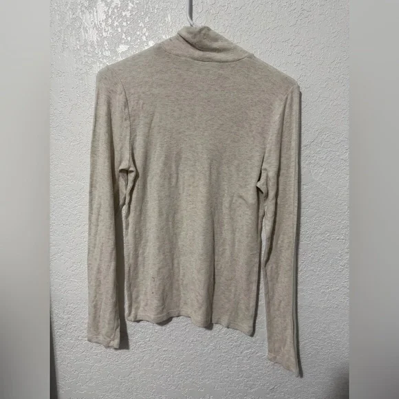 Aritzia Wilfred Turtleneck Long Sleeve Top - Picture 2 of 5